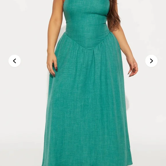 Fashion Nova Green Pleated Halter Maxi Dress - Picture 3 of 4